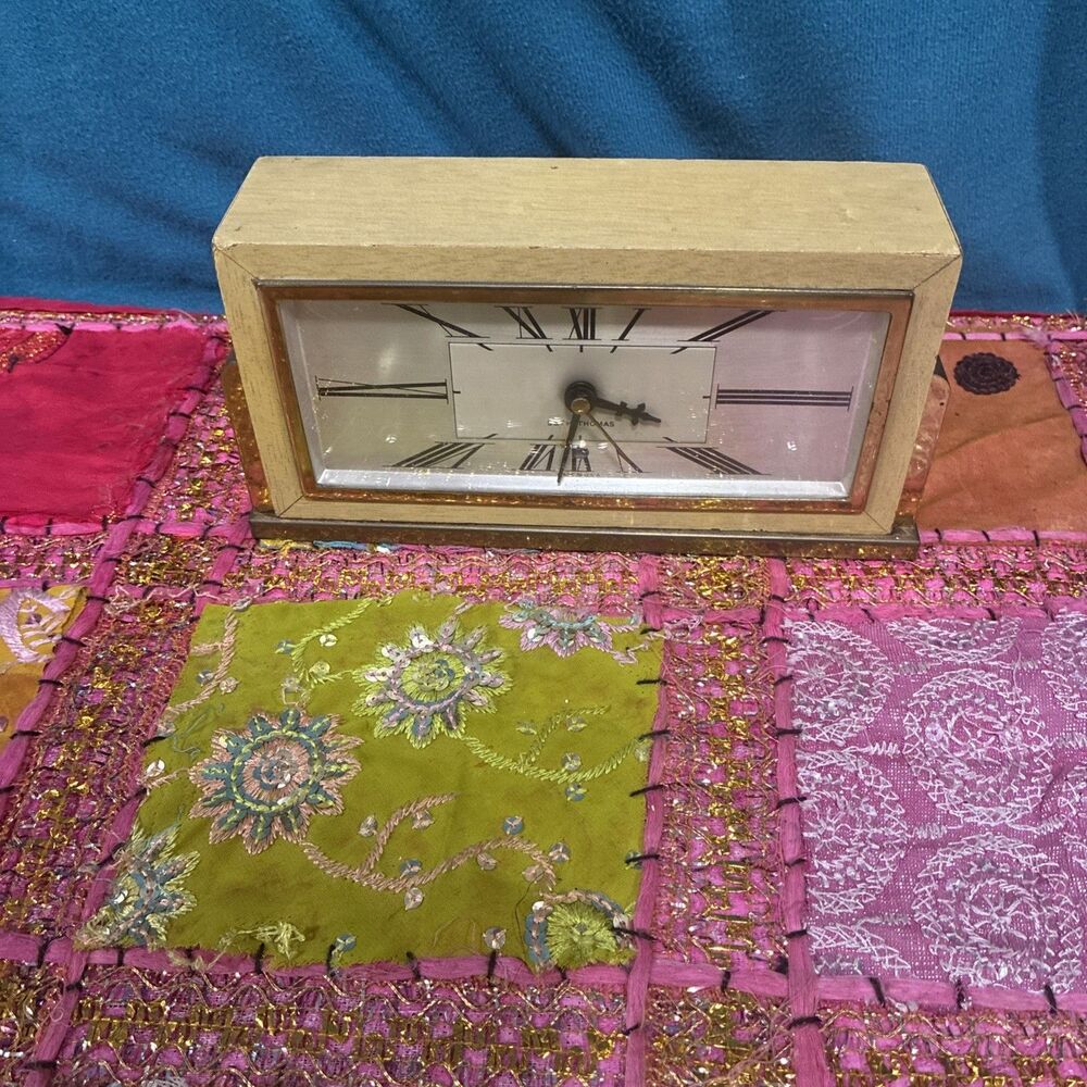 Vintage Seth Thomas Baxter 4E Art Deco Electric Desk Mantle Clock Works